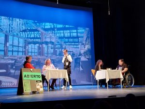 Personas en teatro