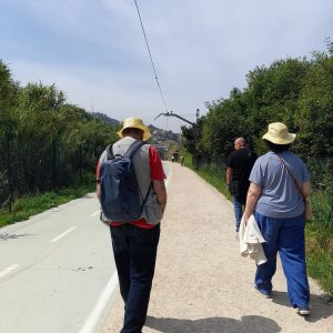 Personas caminando