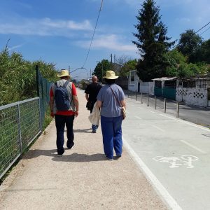 Personas caminando