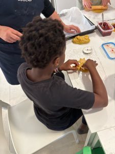 Personas cocinando