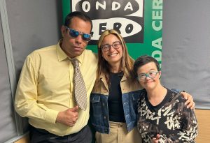 Chicos en la radio