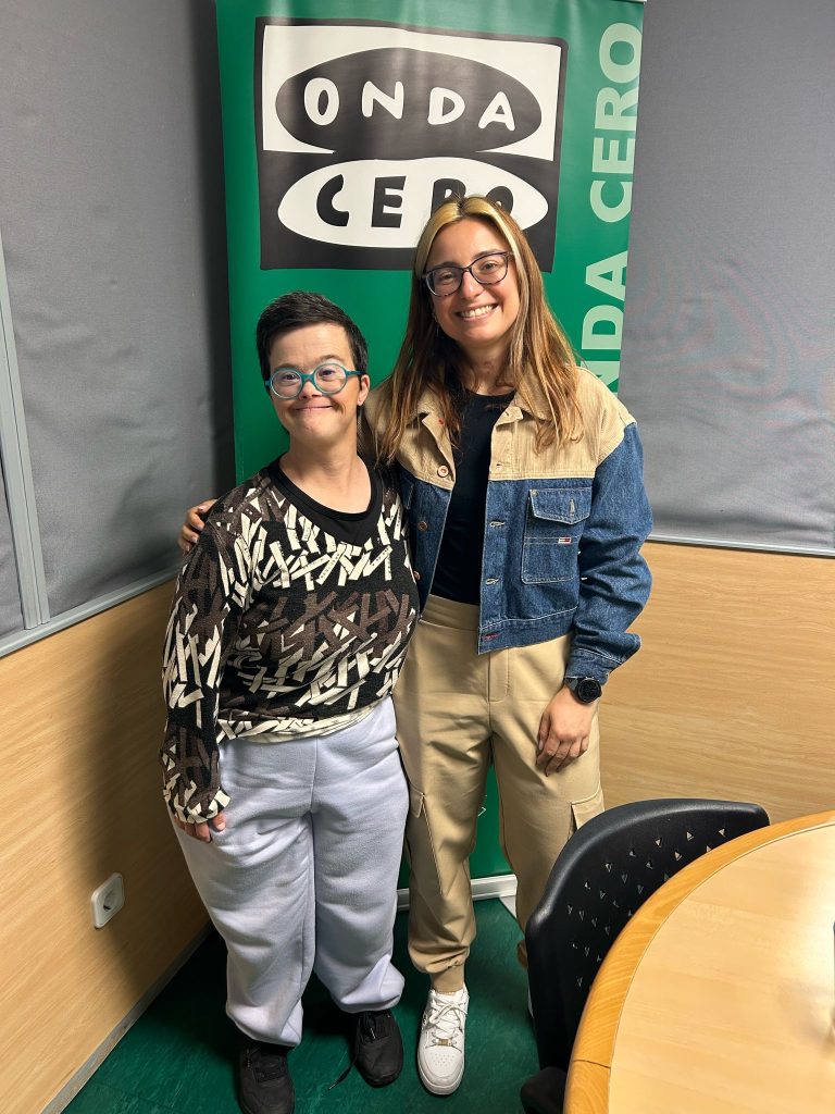 Chicos en la radio
