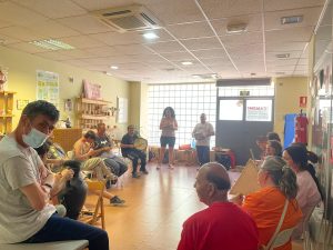 Chicos en taller de percusión