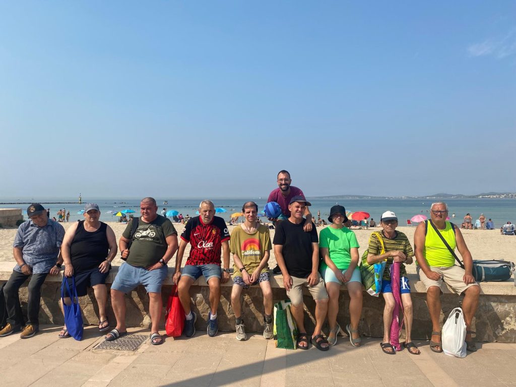Personas en la playa