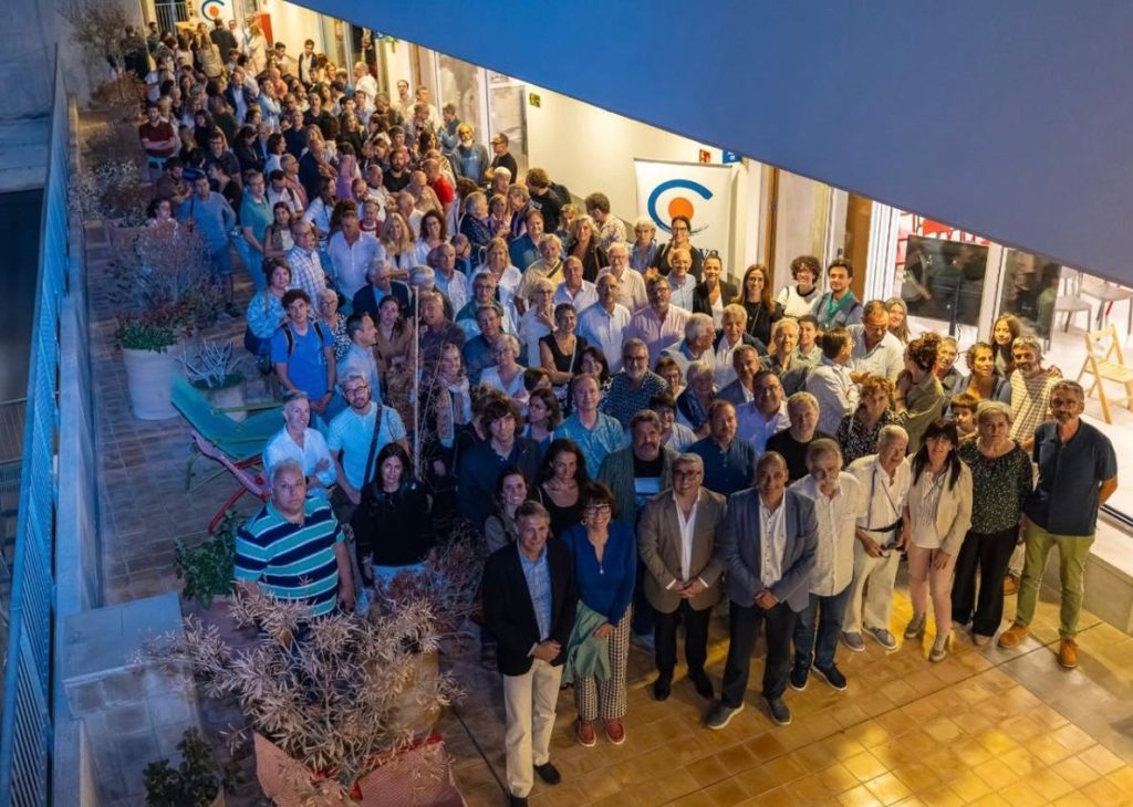 Foto de grupo del acto de Caixa Colonya