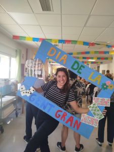 Photocall con el dia de las personas mayores