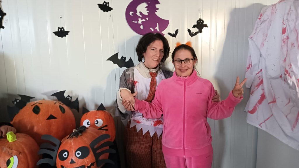 Personas disfrazadas