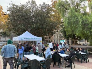 Personas en jornada por el dia de discapacidad