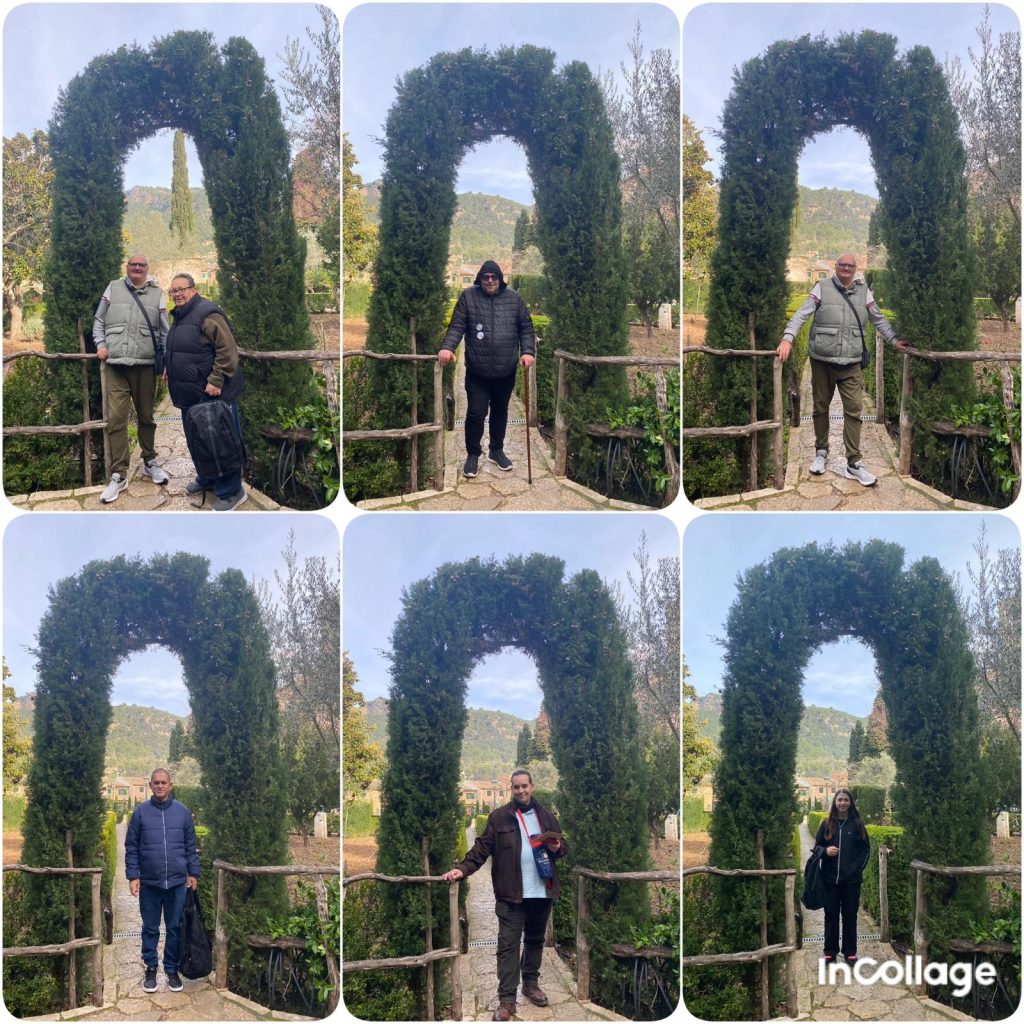 Personas en excursión en Valledemossa