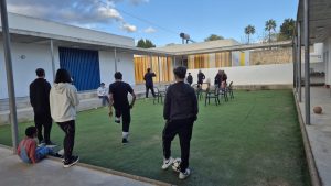 Personas haciendo deporte