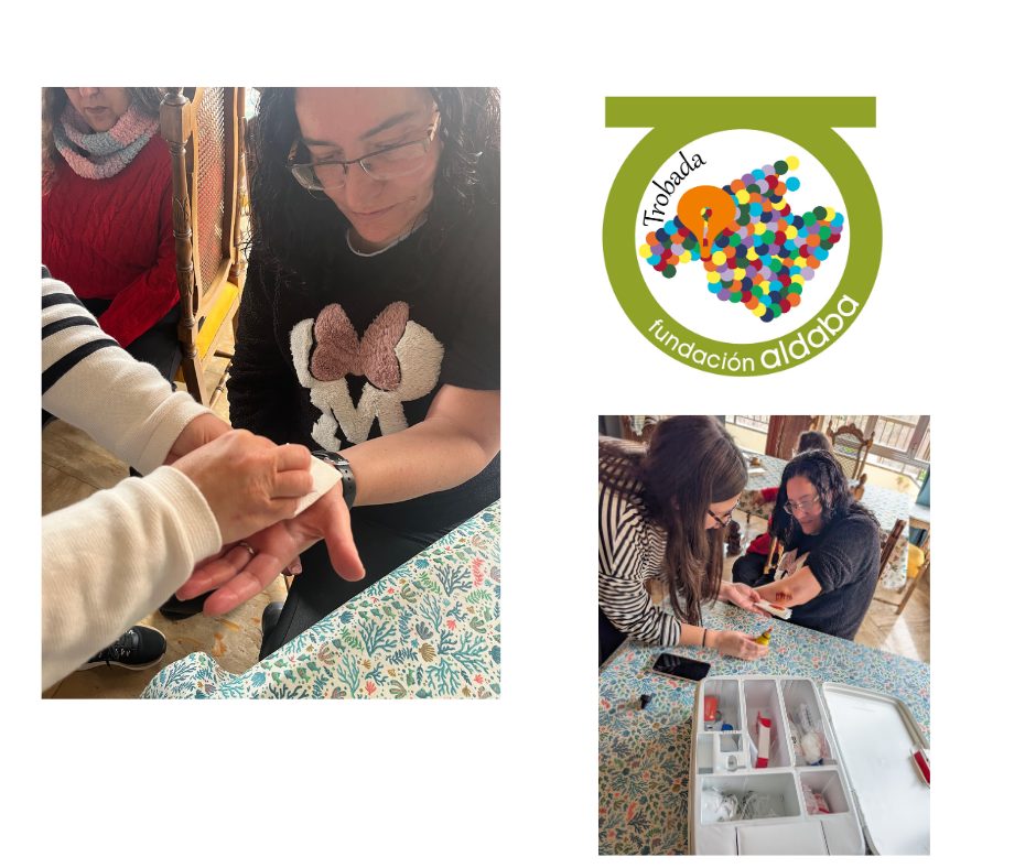 Personas aprendiendo a curar heridas