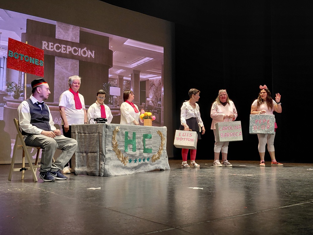 Personas en obra de teatro