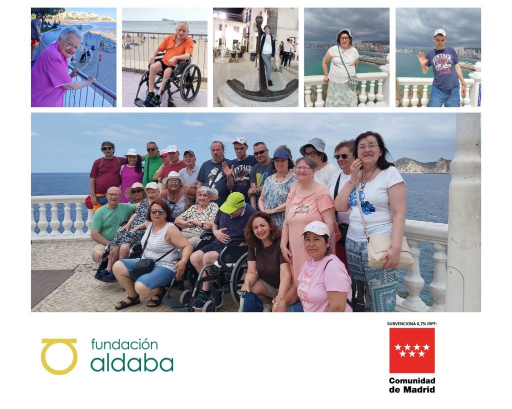 Collague de fotos de personas en la playa